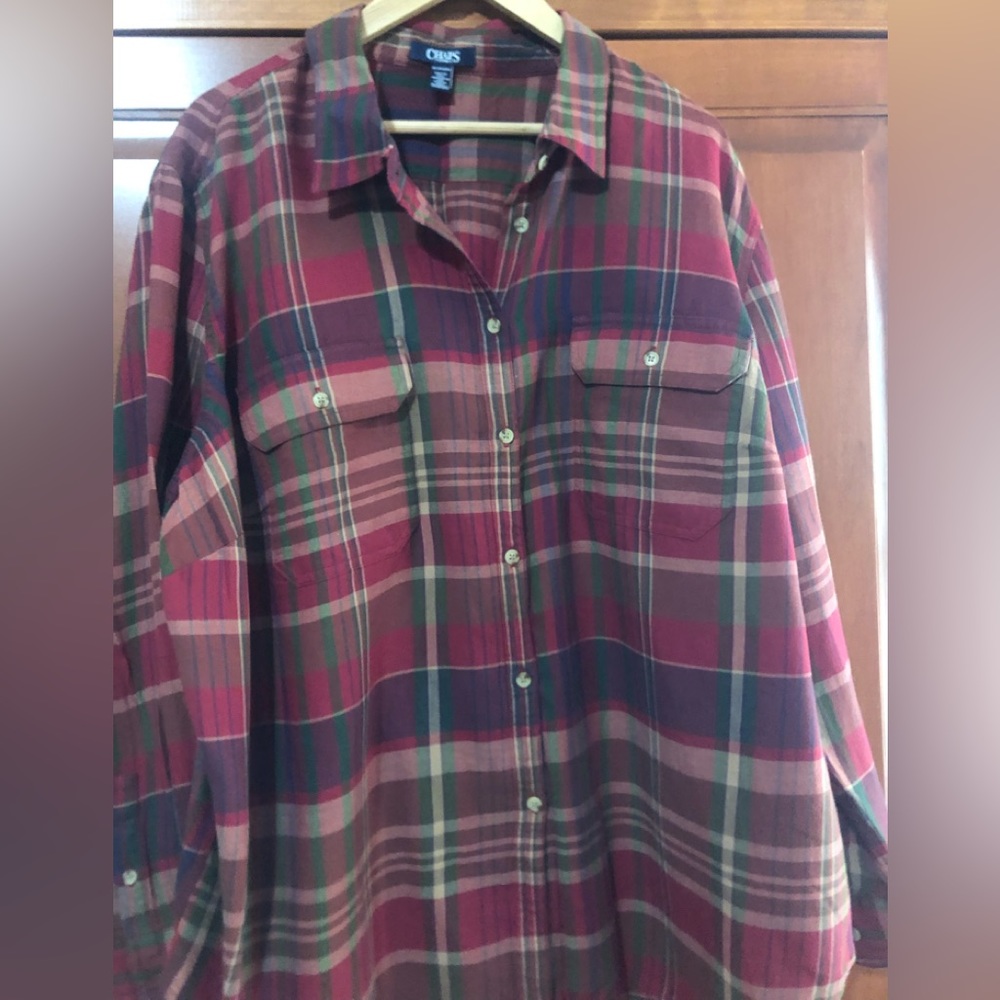 Chaps Blouse in Tans, Blues and Berry Color Size 3X